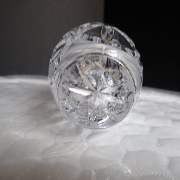 American Brilliant Cut Glass 6" Dimple Rim Vase - Picture 4 of 5